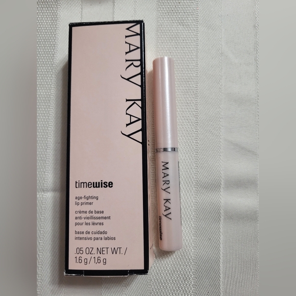 Mary Kay Age Fighting Lip Primer - Picture 1 of 4